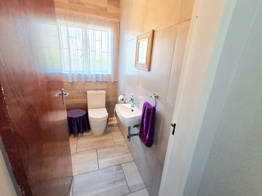 4 Bedroom Property for Sale in Sasolburg Ext 4 Free State